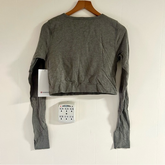 Lululemon Egg to Street Long Sleeve Top in Rover‎ sz 8 - Picture 5 of 5